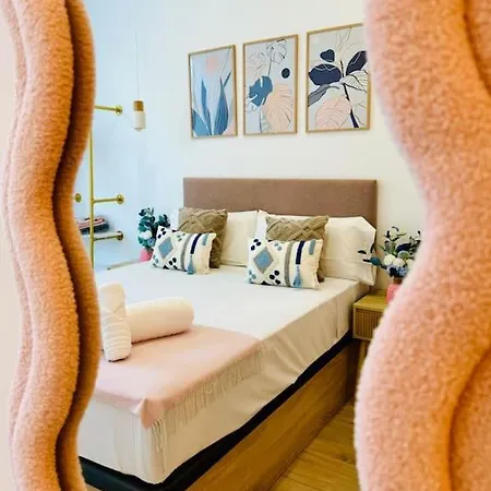 Color & Design Next To Russafa Soho * Βαλένθια
