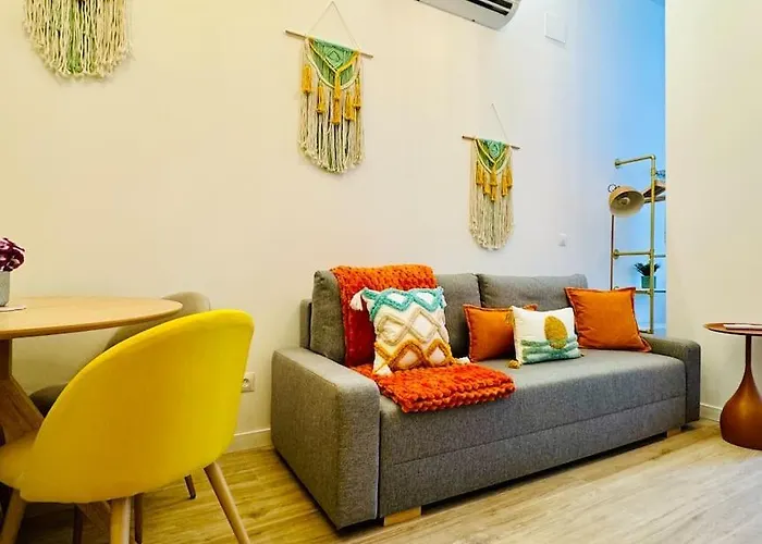 Color & Design Next To Russafa Soho * Βαλένθια