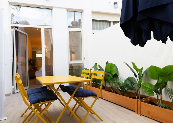 Color & Design Next To Russafa Soho Διαμέρισμα *
